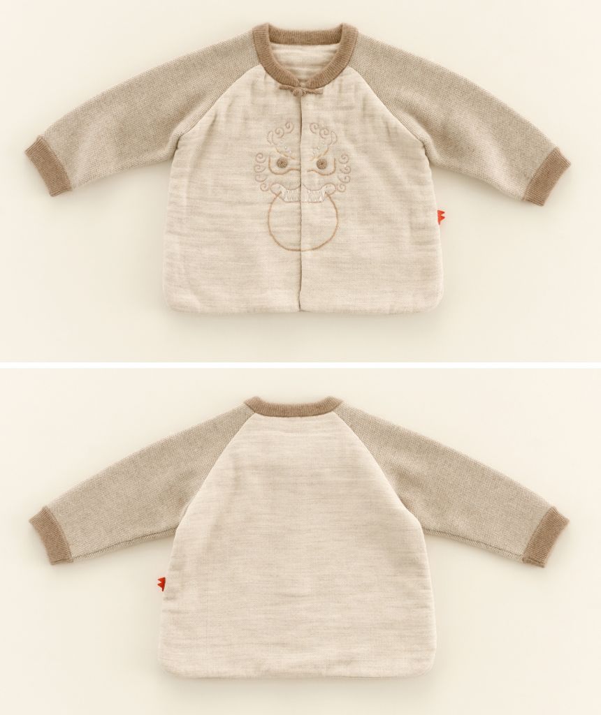 小山羊绒拼接手绣棉服